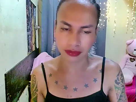 Snapshot of Indaypakay_ts chatting on October 2025 06:25:02 AM Indaypakay ts online show from October 2025 06:25:02 AM