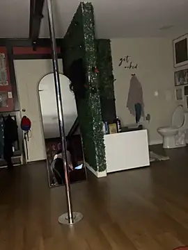 Luluof online show from December 2025 06:18:02 AM