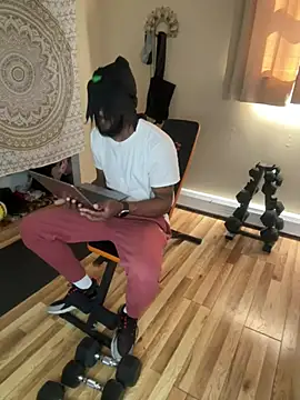 Luluof online show from March 2025 05:33:02 PM