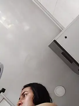 Nanda Vixen online show from November 2025 08:35:02 PM