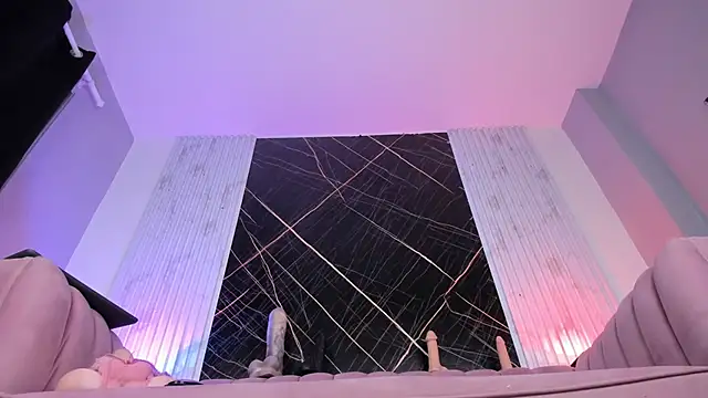 amber  blair online show from February 2025 12:36:01 AM