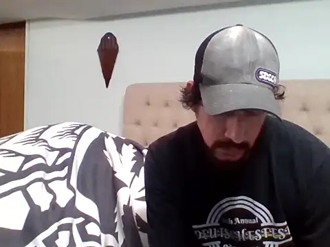 Snapshot of Curved4Pleasure chatting on March 2025 09:51:01 AM Curved4Pleasure online show from March 2025 09:51:01 AM