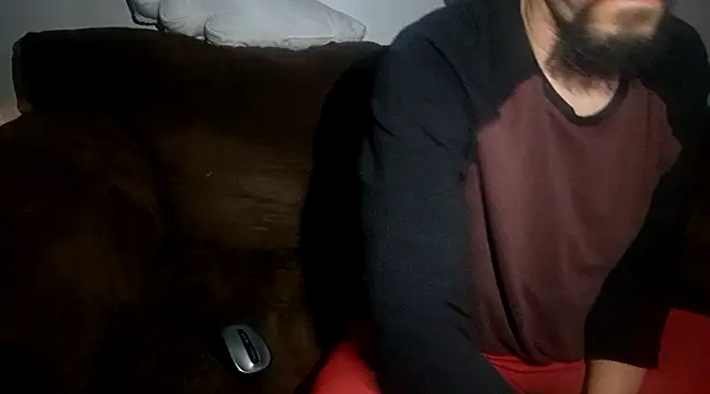 Snapshot of Curved4Pleasure chatting on December 2024 06:12:01 PM Curved4Pleasure online show from December 2024 06:12:01 PM