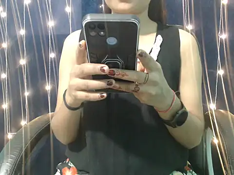 Yashi online show from October 2025 09:51:01 AM