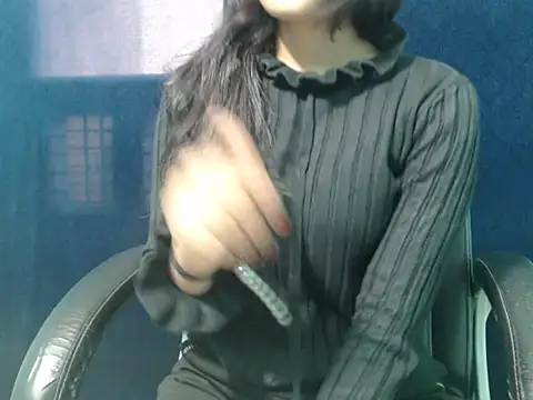 Yashi online show from November 2025 10:37:02 AM