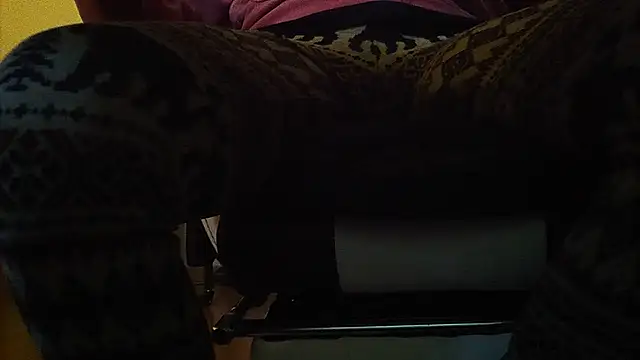 qoooqing67 online show from December 2024 05:47:01 AM