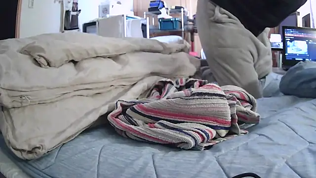 qoooqing67 online show from March 2026 03:21:01 AM