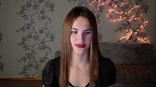 Felicia-Star online show from May 2026 05:19:02 PM