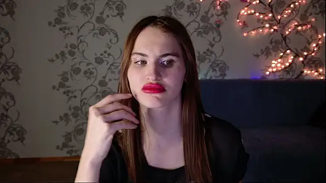 Felicia-Star online show from April 2026 09:39:33 PM