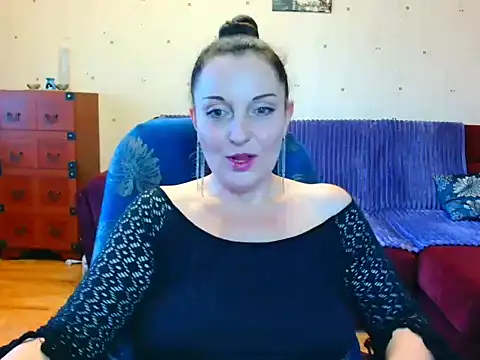 Alice3694 online show from March 2026 06:57:02 AM