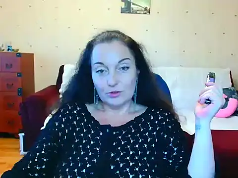 Alice3694 online show from May 2026 07:17:01 AM
