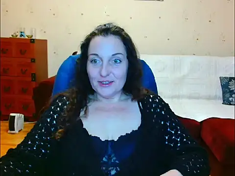 Alice3694 online show from April 2026 02:45:02 AM