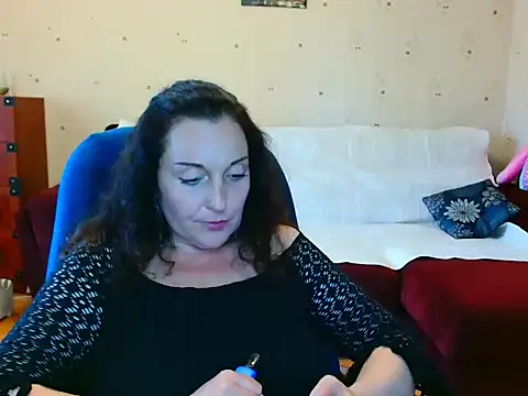 Alice3694 online show from May 2026 06:43:02 AM