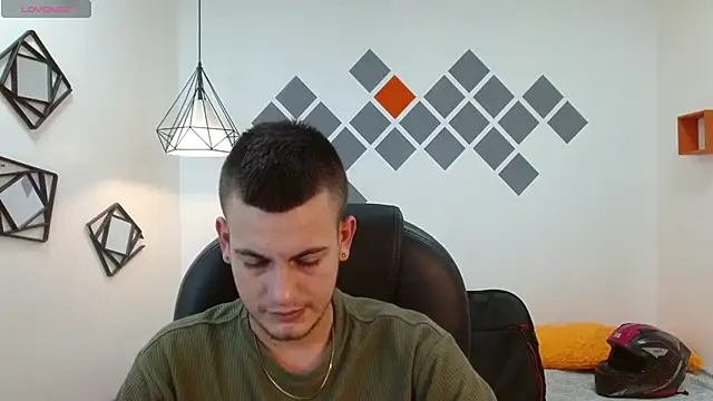 Cerokershelby online show from January 2025 07:18:02 PM