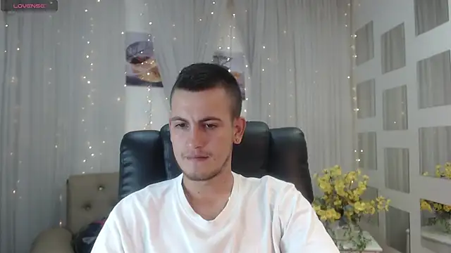 Cerokershelby online show from January 2025 07:28:02 PM