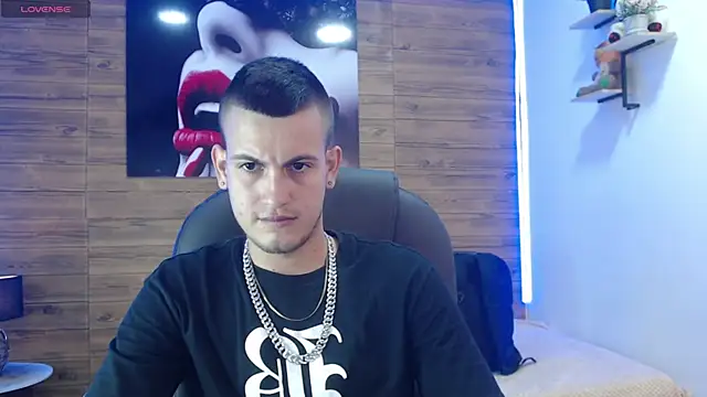 Cerokershelby online show from February 2025 09:04:01 PM