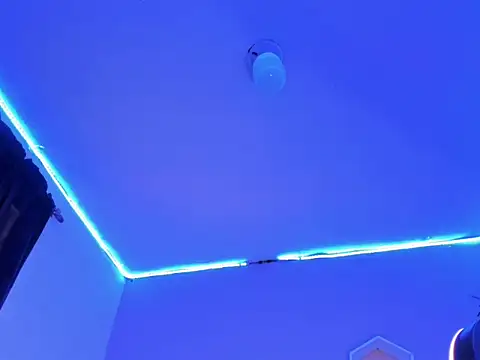 ASIAM BRUNET online show from March 2026 02:43:01 PM