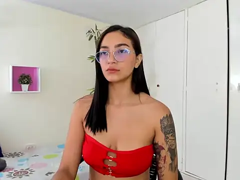 Snapshot of ASIAM_BRUNET chatting on January 2026 06:00:02 PM ASIAM BRUNET online show from January 2026 06:00:02 PM