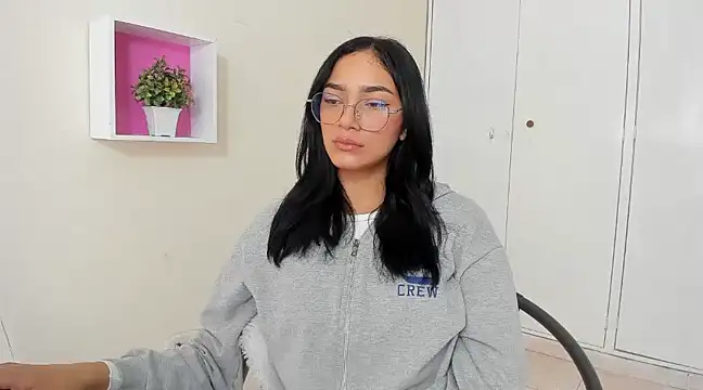 ASIAM BRUNET online show from March 2025 01:12:02 PM