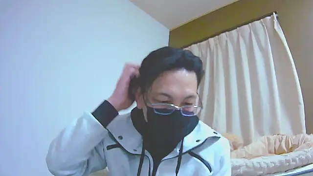 Hideen-real-face online show from February 2025 01:02:01 PM