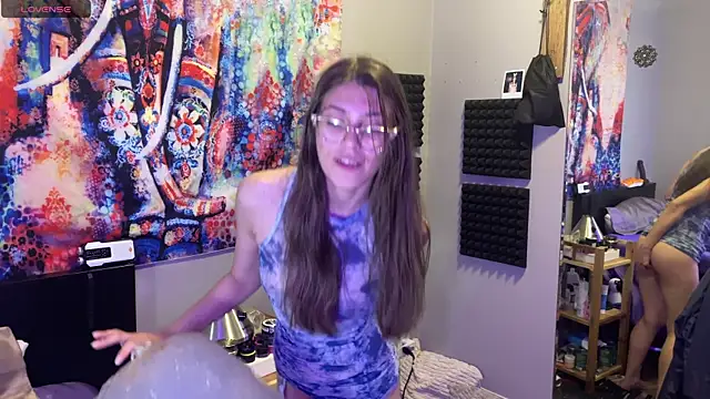 alijones 18 online show from March 2025 11:22:02 PM