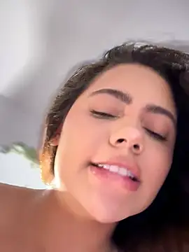 Aryrosee online show from February 2026 08:52:02 PM