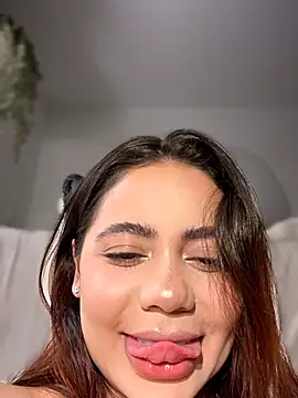 Aryrosee online show from March 2026 11:59:02 PM