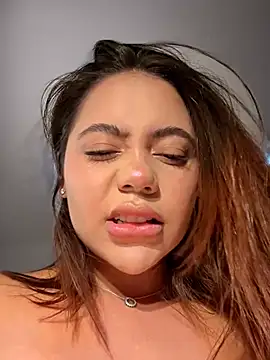 Aryrosee online show from March 2026 08:27:02 PM