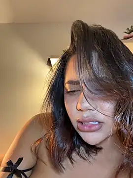 Aryrosee online show from June 2026 08:32:02 PM
