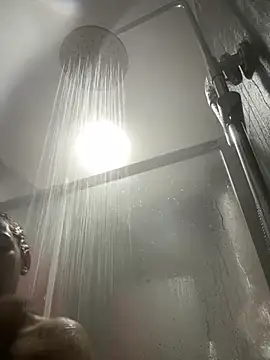 julialupato1606 online show from March 2026 12:35:02 PM