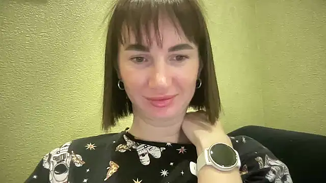 EvilDemon94 online show from April 2026 08:32:01 AM