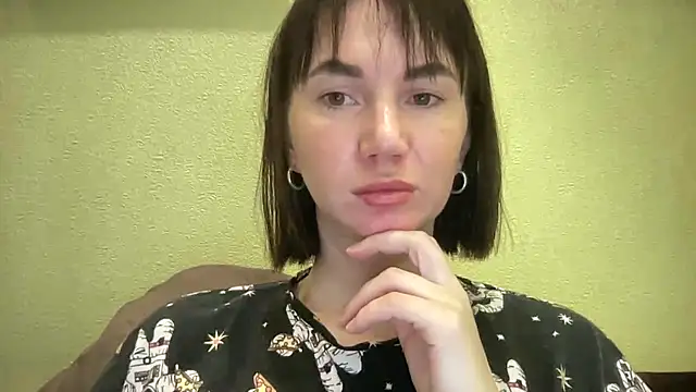 EvilDemon94 online show from April 2026 07:37:02 AM