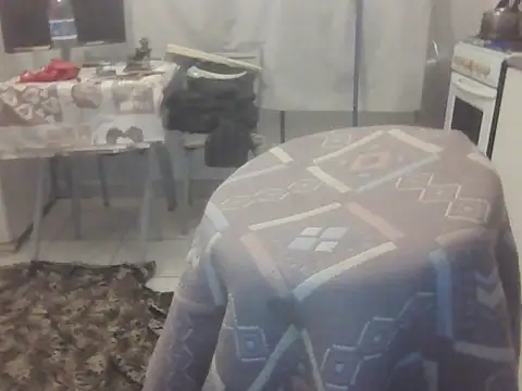 Bezzzzzerr online show from June 2026 11:22:02 AM