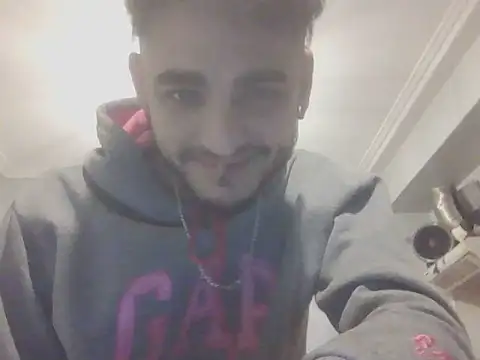 Bezzzzzerr online show from July 2026 06:36:01 PM