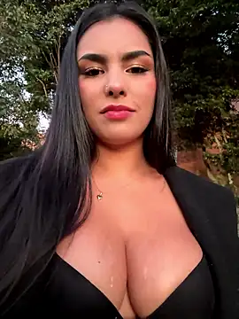 Maddy Rouse  online show from March 2026 11:17:01 PM