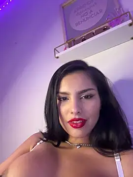 Snapshot of Maddy_Rouse_ chatting on March 2025 07:48:01 AM Maddy Rouse online show from March 2025 07:48:01 AM