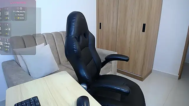 karoll marquez online show from June 2026 12:05:02 PM