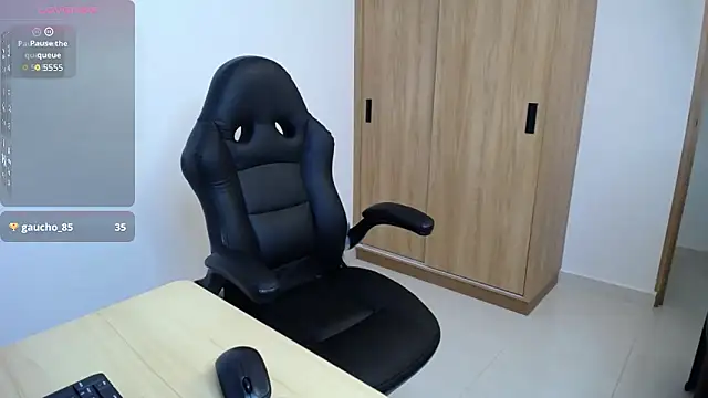 karoll marquez online show from March 2026 12:49:02 AM