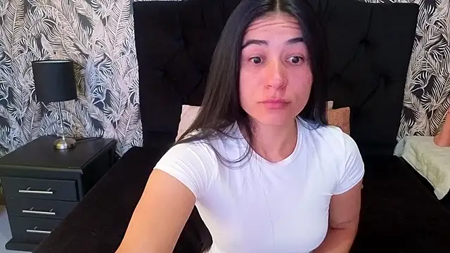 ChloeTurner  online show from February 2026 08:22:01 PM