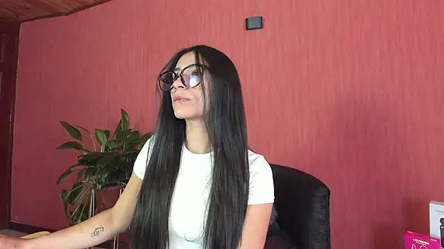 ChloeTurner  online show from March 2026 02:29:01 PM