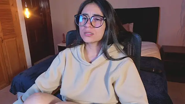 ChloeTurner  online show from February 2026 09:14:02 PM