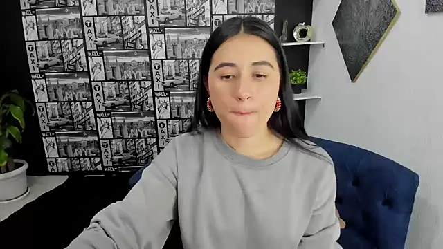 ChloeTurner  online show from March 2025 05:55:02 PM