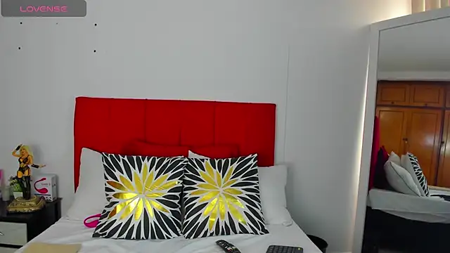 emagarcia online show from November 2025 12:53:02 PM