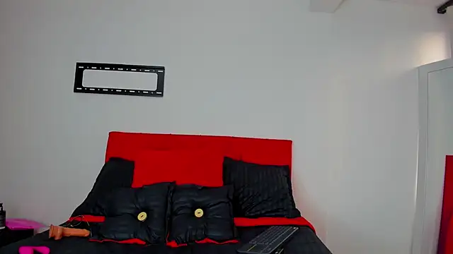 emagarcia online show from November 2025 11:26:02 AM