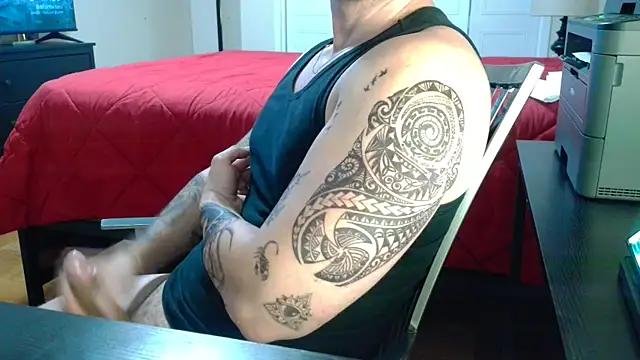 Aaron Rose25 online show from October 2025 03:06:01 AM