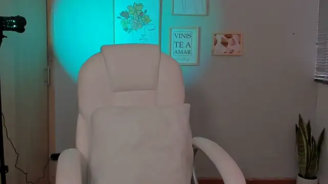 Elena Ruiz online show from January 2025 10:08:02 PM