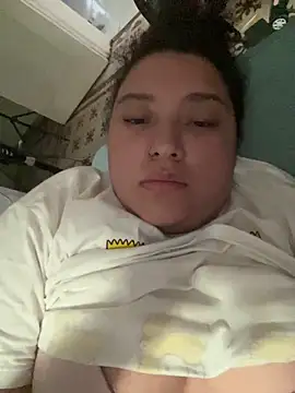 cutiepeach online show from October 2025 09:47:01 PM