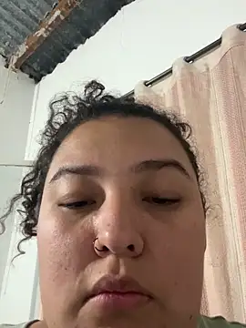 cutiepeach online show from October 2025 12:56:02 AM