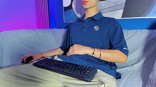 Jefer rick  online show from November 2025 12:54:02 PM