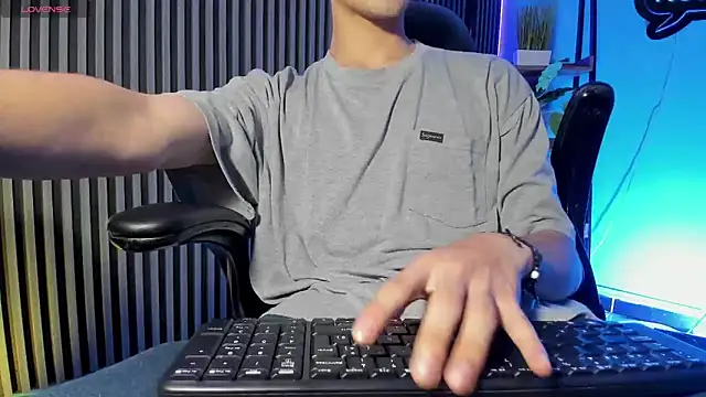 Jefer rick  online show from November 2025 11:59:02 AM